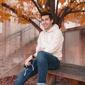 Meet your Posher, Hank